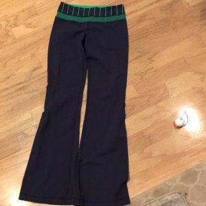 Lululemon Groove pants